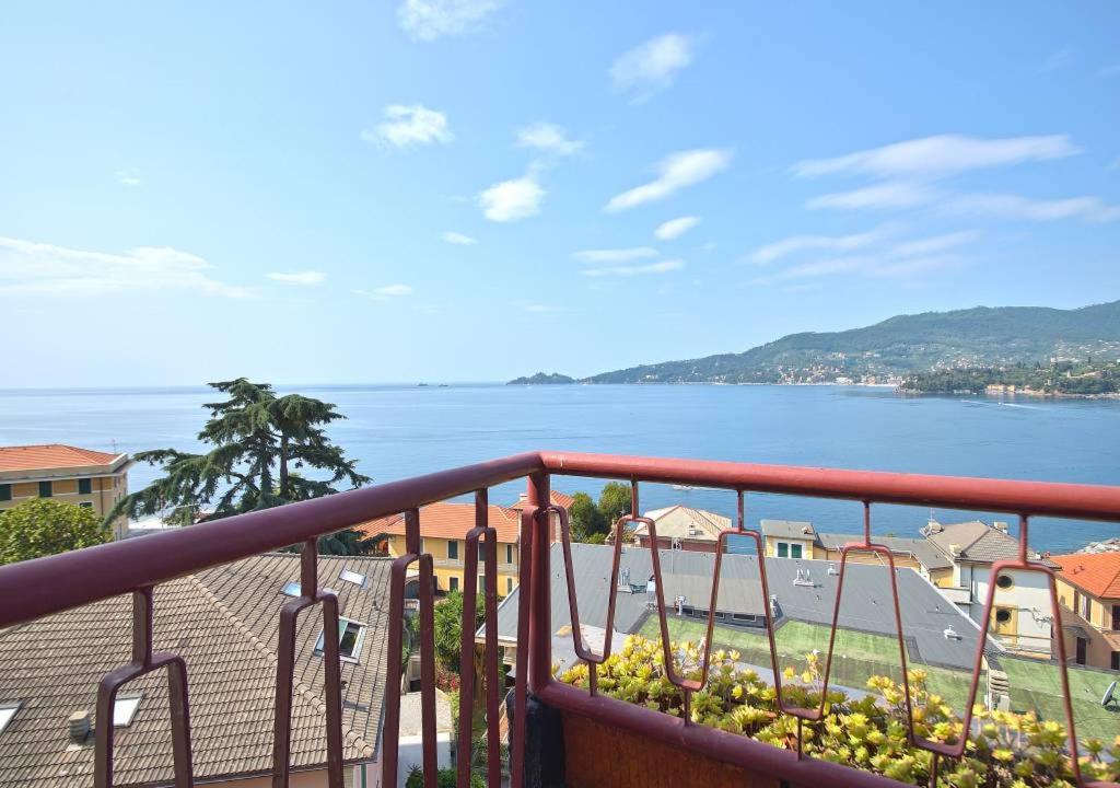 Dolce Acqua Flexyrent Apartment Terrace & Parking - No Ac Rapallo Luaran gambar